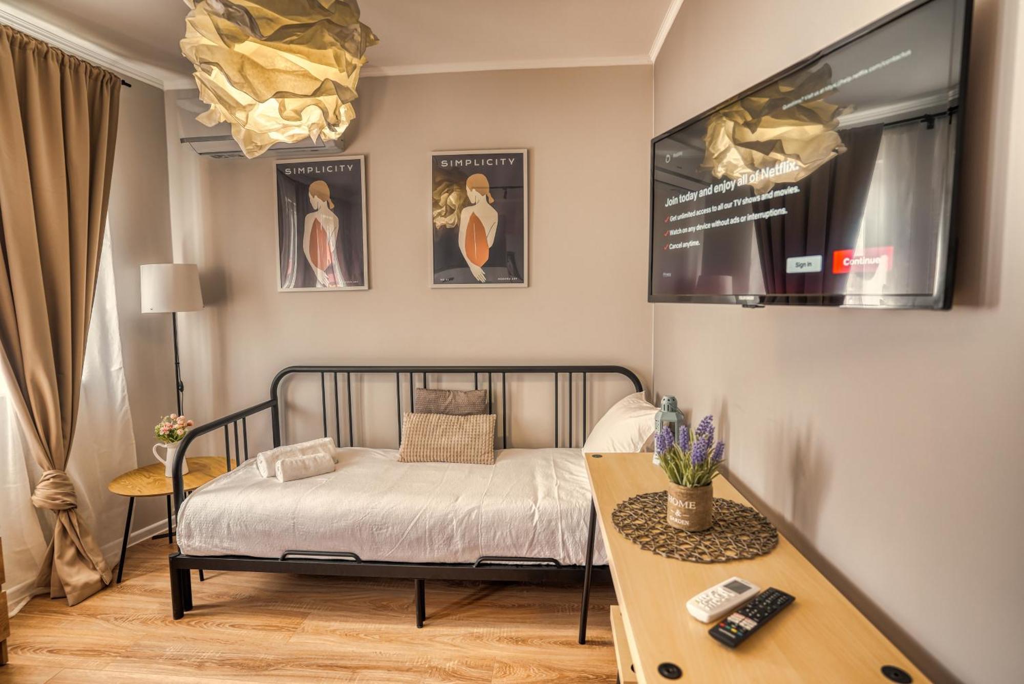 Lily'S Studio 4 By Bulgarentals - Central Sofya Dış mekan fotoğraf